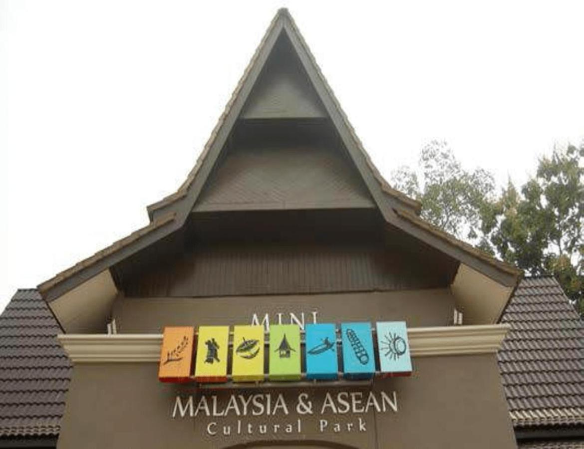 Sun Inns Hotel Ayer Keroh Dış mekan fotoğraf